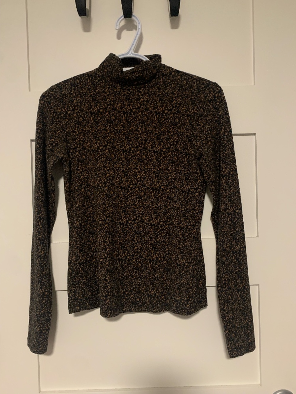 Frank and Oak Patterned Turtleneck (size xs)